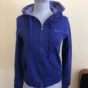 Women's Champion Hoodie Size Small
